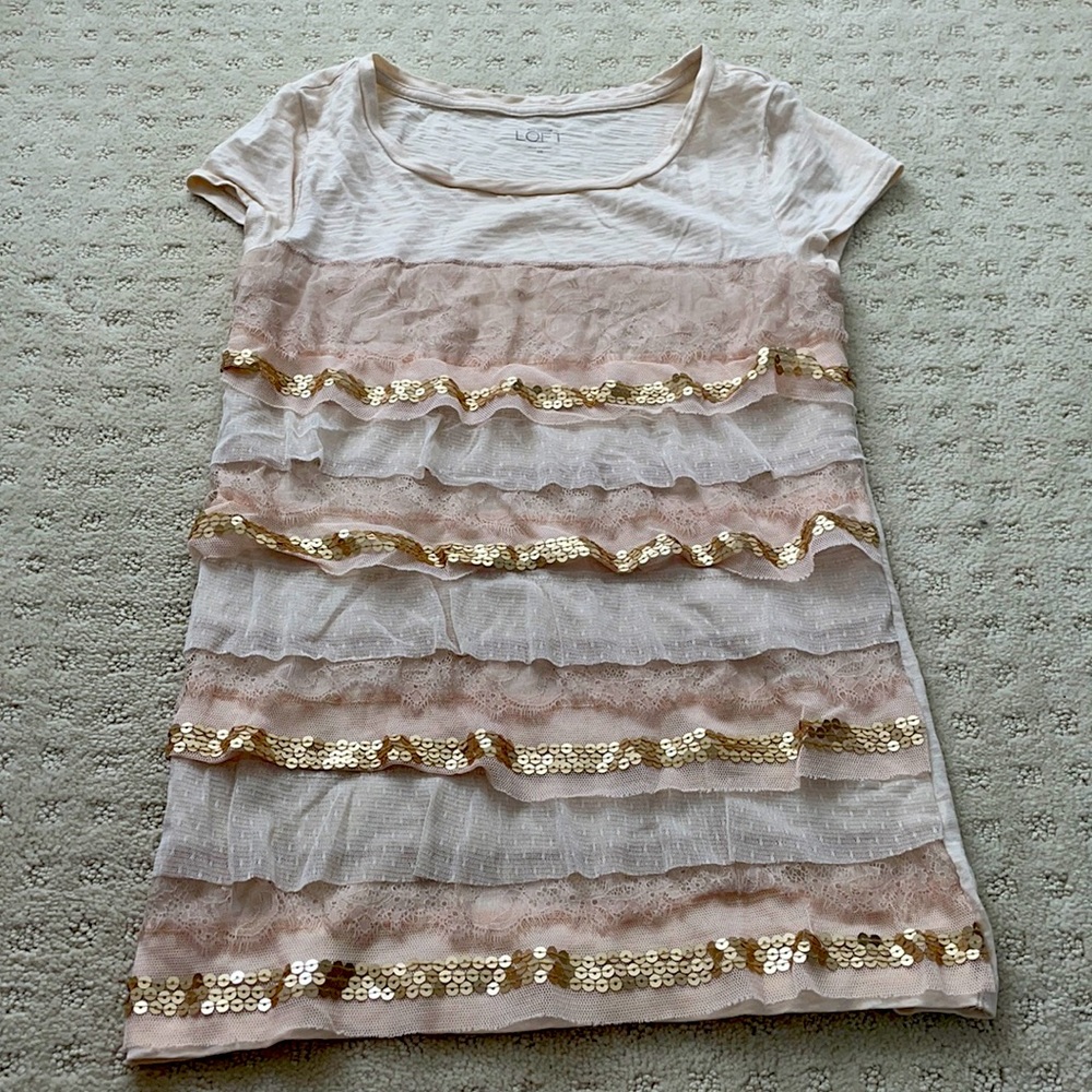 Ruffled, sequenced t-shirt